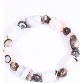 Vòng tay mã não trắng đốt trúc 15x10.5mm mệnh thủy kim - Ngọc Quý Gemstones