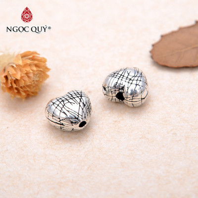 Charm bạc hình trái tim tổn thương - Ngọc Quý Gemstones