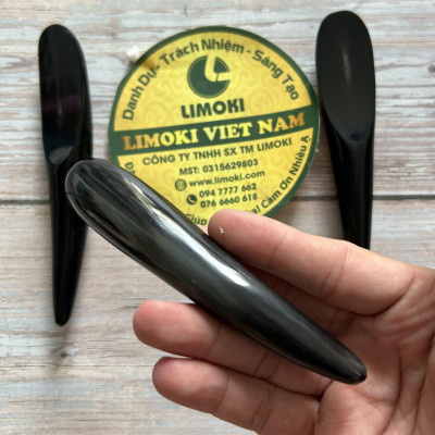 Cây Cạo Gió Bằng Sừng Trâu Kiêm Bấm Nguyệt