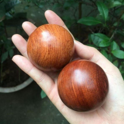 2 Bi lăn tay gỗ hương quả tròn 5 cm