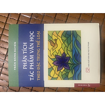 sách phân tích tác phẩm văn học theo đặc trưng thể loại