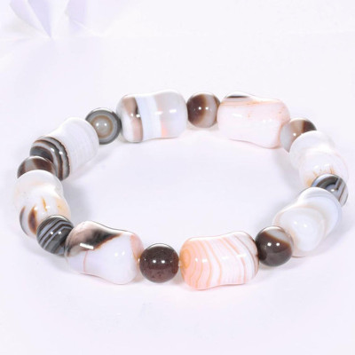 Vòng tay mã não trắng đốt trúc 15x10.5mm mệnh thủy kim - Ngọc Quý Gemstones