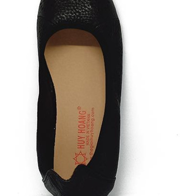 Giày nữ hoa văn Huy Hoàng da bò màu đen HT7948