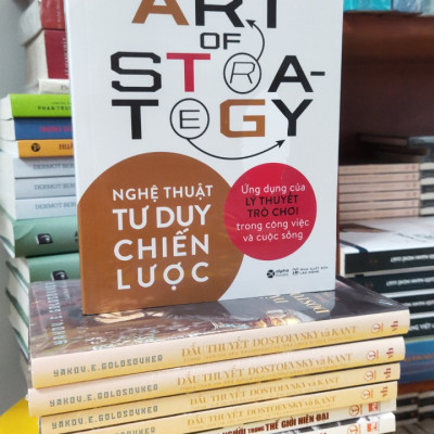 NGHỆ THUẬT TƯ DUY CHIẾN LƯỢC - Avinash K. Dixit & Barry J. Nalebuff - (bìa mềm)