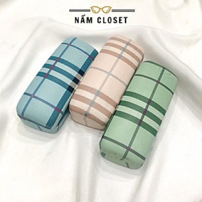 Hộp Đựng Kính Kèm Khăn Lau