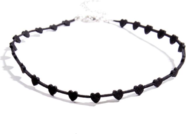Vòng cổ choker tattoo tim đen V61 thời trang