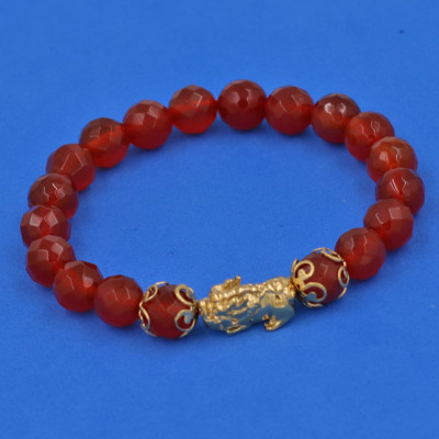 Vòng tay Thạch Anh Đỏ cắt giác 8 ly - cẩn Tỳ Hưu Phong Thủy inox vàng VTAOGTHHKV8 - hợp mệnh Hỏa, mệnh Thổ