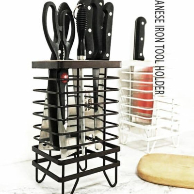 Kệ cắm dao kéo bằng thép đen mặt gỗ cao cấp