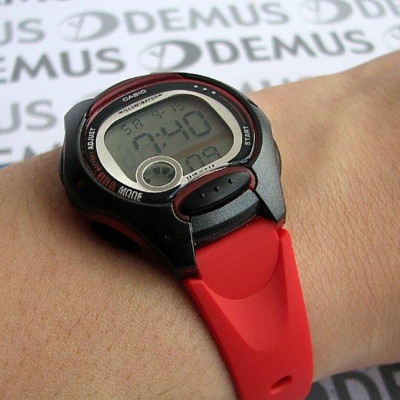 Đồng hồ nữ dây nhựa Casio LW-200-4AVDF