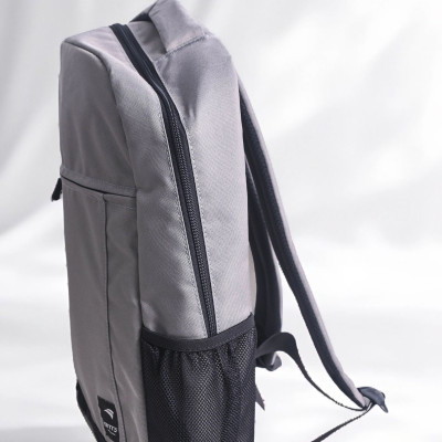 Balo siêu nhẹ Biti