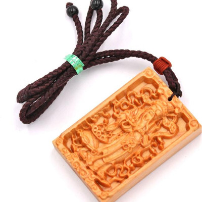 Vòng Cổ Mặt Gỗ Hoàng Đàn Khắc Hình Thần Tài MG36