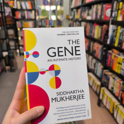 Sách - The Gene by Siddhartha Mukherjee - Sách tiếng anh, Bìa mềm