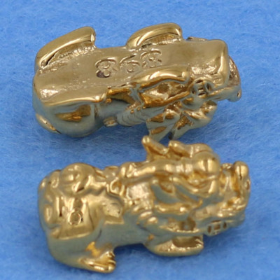 Vòng tay Thạch Anh Đỏ cắt giác 8 ly - cẩn Tỳ Hưu Phong Thủy inox vàng VTAOGTHHKV8 - hợp mệnh Hỏa, mệnh Thổ