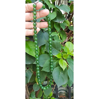 Chuỗi đeo Cổ Đá Ngọc Phật tự nhiên đẹp hay ngọc bích Size hạt 8mm Màu xanh ngọc bích bóng đẹp món quà tặng ý nghĩa cho mình và người thân đeo đẹp xanh nhẹ nhàng mát xanh tươi ạ