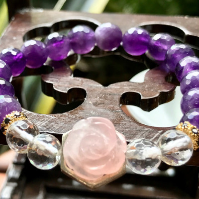 Vòng Tay Thạch Anh Tím Mix Hoa Mẫu Đơn Ngọc Quý Gemstones TA021