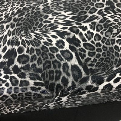 Ghế đựng đồ nắp da hình chữ nhật