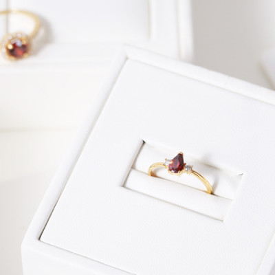 Nhẫn bạc đá đỏ giọt lệ minimalist Gix Jewel N13