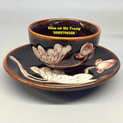 Ấm chén Bát Tràng cao cấp khắc hoạ tiết sen Ấm quai đồng