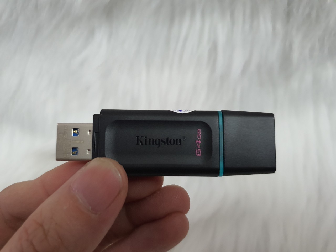 USB 64GB Kingston chuẩn USB 3.2 - USB dung lượng 64GB tốc độ cao 3.2 - Hàng chính hãng