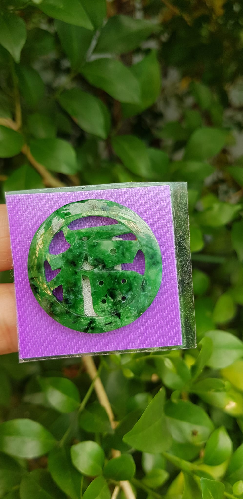 Mặt dây chuyền Chữ Phúc hay Chữ Phước Chất liệu đá cẩm thạch tự nhiên Size đk 31mm x dầy 2mm Anh Chị bọc Vàng lên đeo với dây chuyền của mình vừa đẹp vừa tốt mang chữ Phúc luôn bên mình ý nghĩa phúc đức ạ