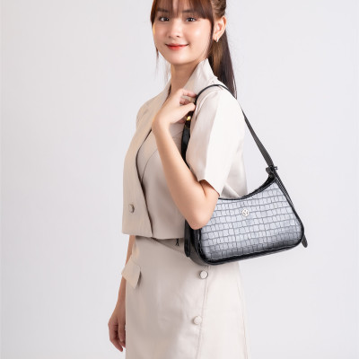 Túi Yuumy ( Thời trang nữ đi tiệc - Túi đeo vai da Verein YN178 )