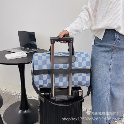 Túi xách du lịch phong cách mới - BEE GEE T1091