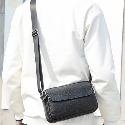 Túi đeo chéo nam DA BÒ THẬT phong cách mới  - BEE GEE DCN9285