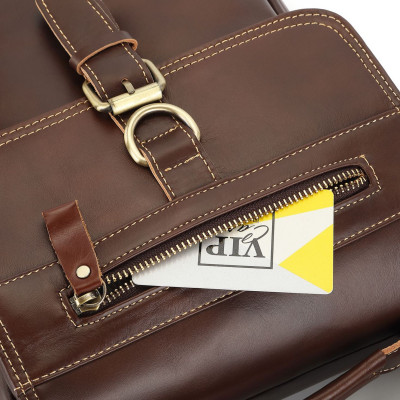 Túi đeo chéo nam DA BÒ THẬT – BEE GEE DCN9387