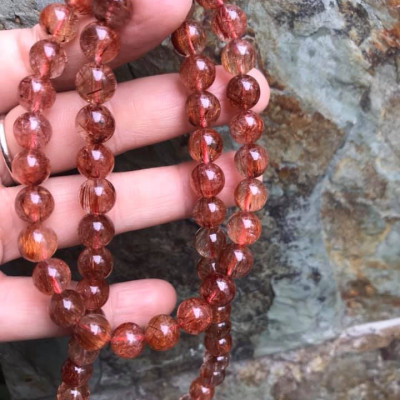 VÒNG CỔ ĐÁ THẠCH ANH TÓC ĐỎ VIP SIZE 8MM CUNG SANH 