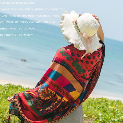 Khăn choàng cotton chống nắng - đi biển họa tiết dễ thương