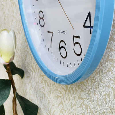 Đồng hồ treo tường Nhật Bản Rhythm CMG734NR04 Kt 31.2 x 5.0cm, 710g Vỏ nhựa