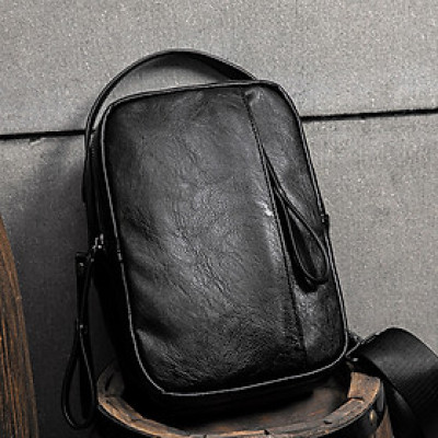 Túi đeo chéo nam phong cách mới – BEE GEE DCN9353