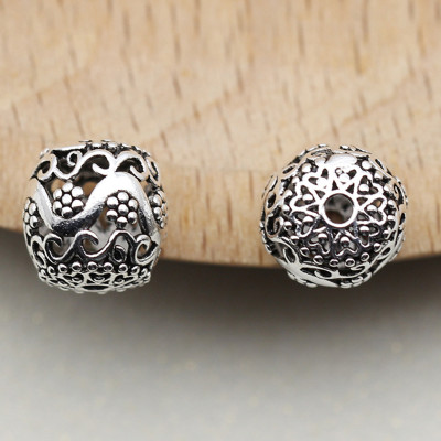 Combo 2 cái charm bạc hình trụ họa tiết rồng xỏ ngang - Ngọc Quý Gemstones