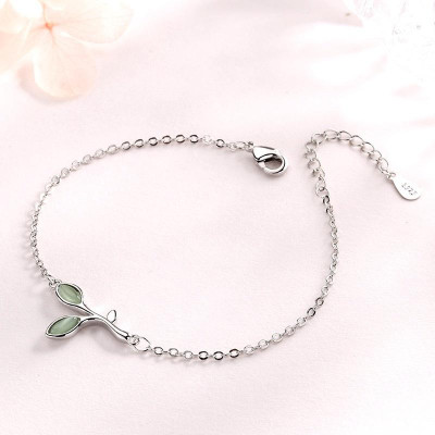 Lắc tay bạc 925 Tiny Clove xinh xắn dễ thương Dế Bạc - LT4455