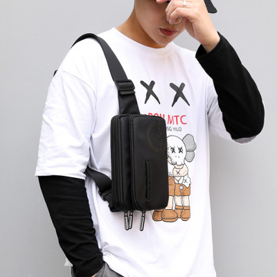 Túi đeo chéo nam phong cách mới  - BEE GEE DCN9359