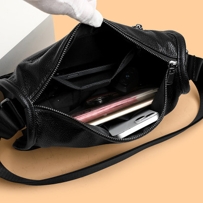 Túi đeo chéo nam kiểu dáng mới - BEE GEE DCN9410