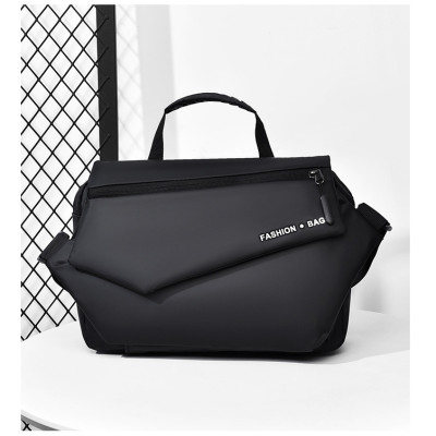 Túi đeo chéo nam cao cấp phong cách mới BEE GEE – DCN9326