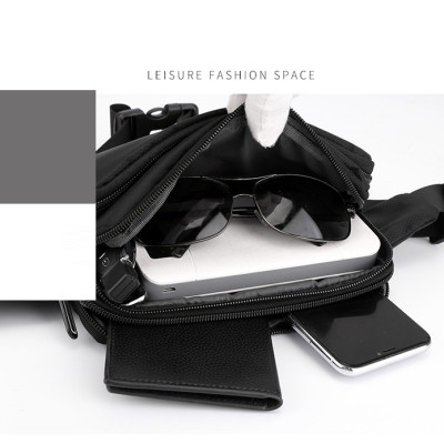 Túi đeo chéo nam phong cách mới  - BEE GEE DCN9359