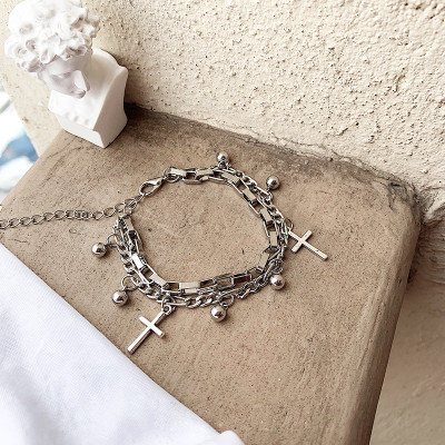 Set 2 vòng đeo tay chữ thập phong cách đường phố cá tính