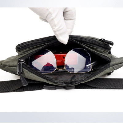 Túi đeo chéo nam phong cách mới  - BEE GEE DCN9310