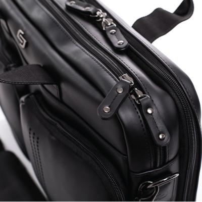 Túi xách Solo Moore 15.6 inch - Màu đen - Mã VNL300-4 - Kích thước Cao 31 x Ngang 40 x Rộng 12 cm - Túi chính hãng bảo hành 5 năm