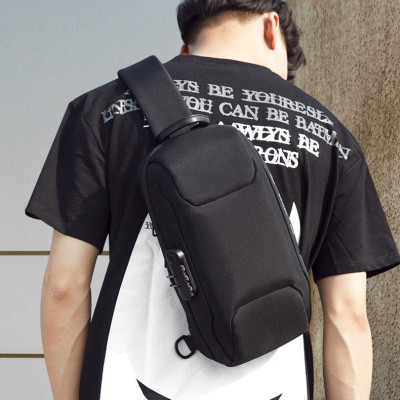 Túi Đeo Chéo Khóa Số Thông Minh REEYEE RY208B - Hàng Chính Hãng