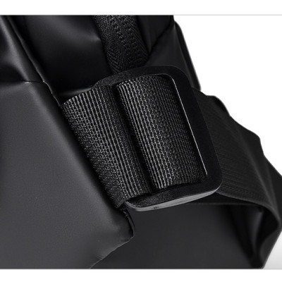 Túi đeo chéo nam cao cấp phong cách mới BEE GEE – DCN9326