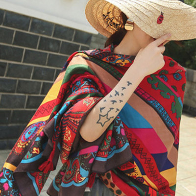 Khăn choàng cotton chống nắng - đi biển họa tiết dễ thương