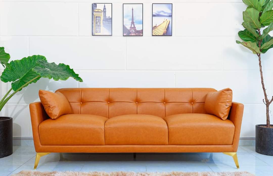 Băng ghế Bao Rạp 2023 Tundo màu cam và đôn góc 60 x 80 cm