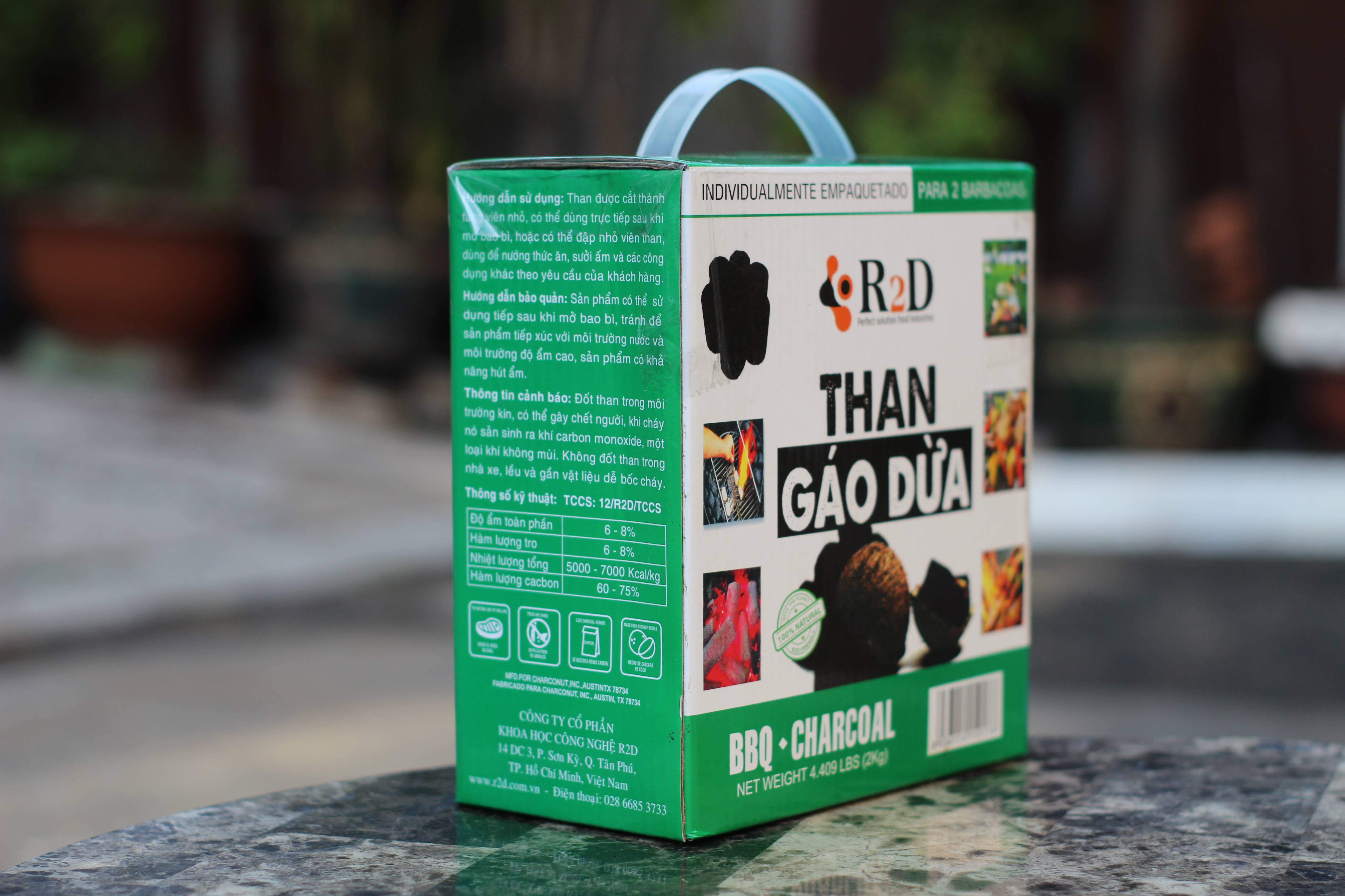 Combo 3 hộp than không khói làm từ Gáo dừa chính hãng R2D dùng cho tiệc nướng BBQ (tổng 7 kg than) an toàn cho sức khoẻ