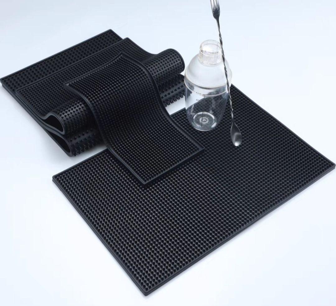 Tấm Thảm Lót Cao Su Quầy Bar 45x30 cm (Rubber Bar Mat) 2025