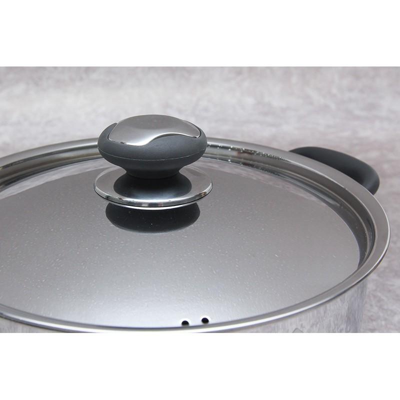 Nồi 3 đáy inox 430 Thân Cool Fivestar Standard quai silicon chống nóng nắp inox ( 20cm )