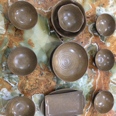 Bộ 12 Sản Phẩm Nâu Trong Ngoài Đen Cao Cấp Gốm Sứ Bát Tràng