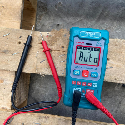 ĐỒNG HỒ ĐO ĐIỆN VẠN NĂNG TOTAL TMT460011 - HÀNG CHÍNH HÃNG